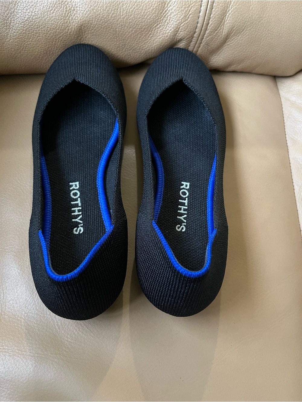 Rothy’s Round toe flats 7 - Picture 5 of 8